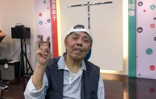 Fulfilling Elderly's Wish of Revisiting Church